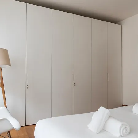 Youhosty - Broletto 37 Appartement